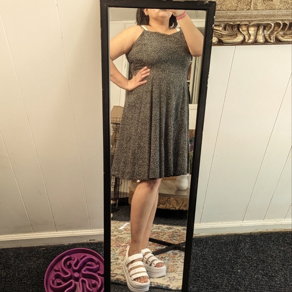 Dress - Picture 1 of 1